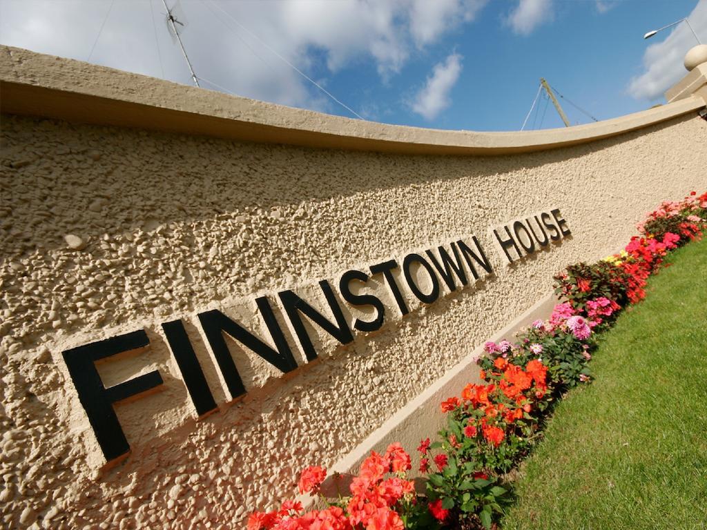 Finnstown Castle Hotel Lucan Dış mekan fotoğraf