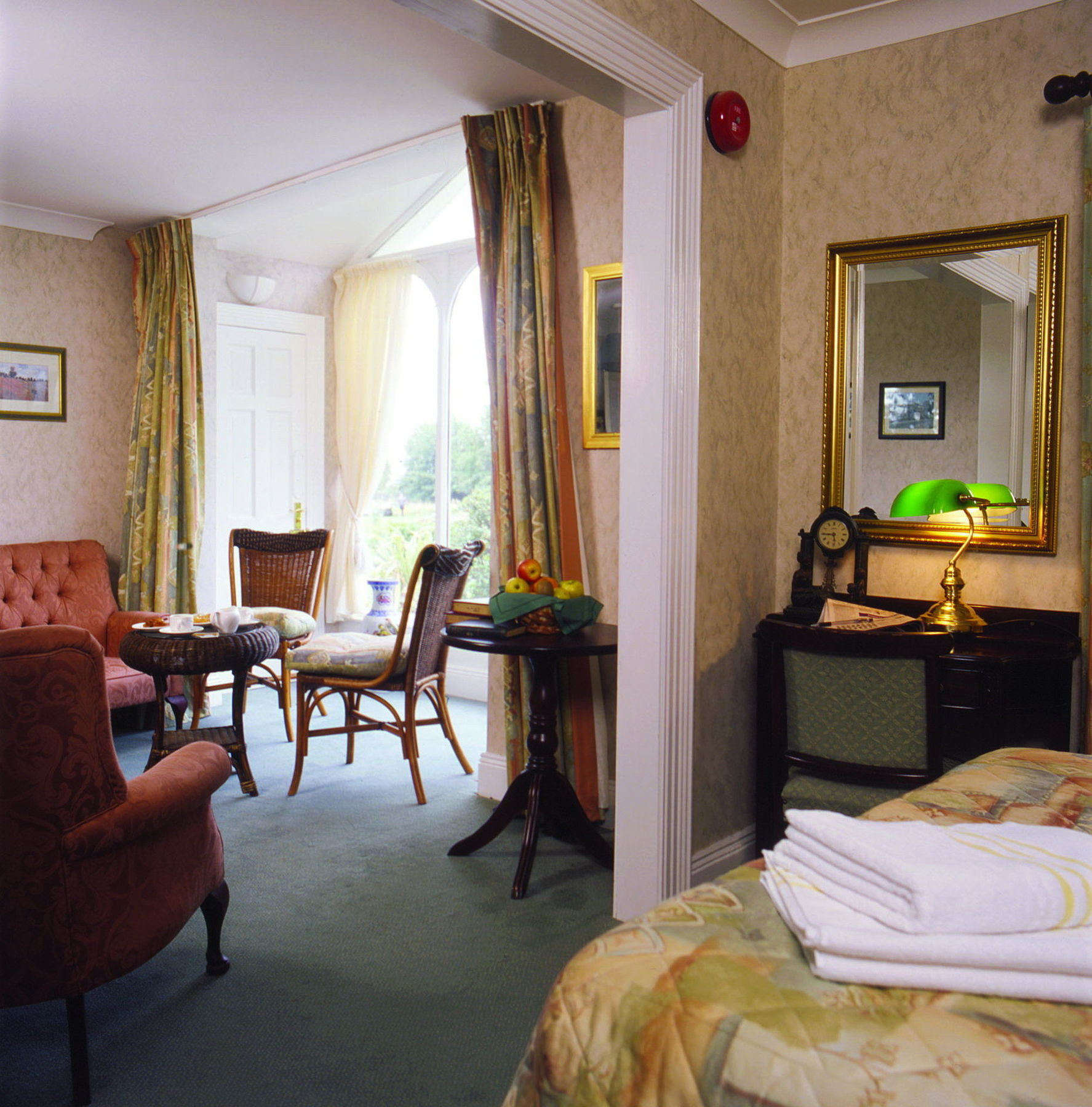 Finnstown Castle Hotel Lucan Oda fotoğraf